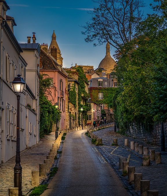 An Affordable Holiday Vacation to Montmartre, Paris